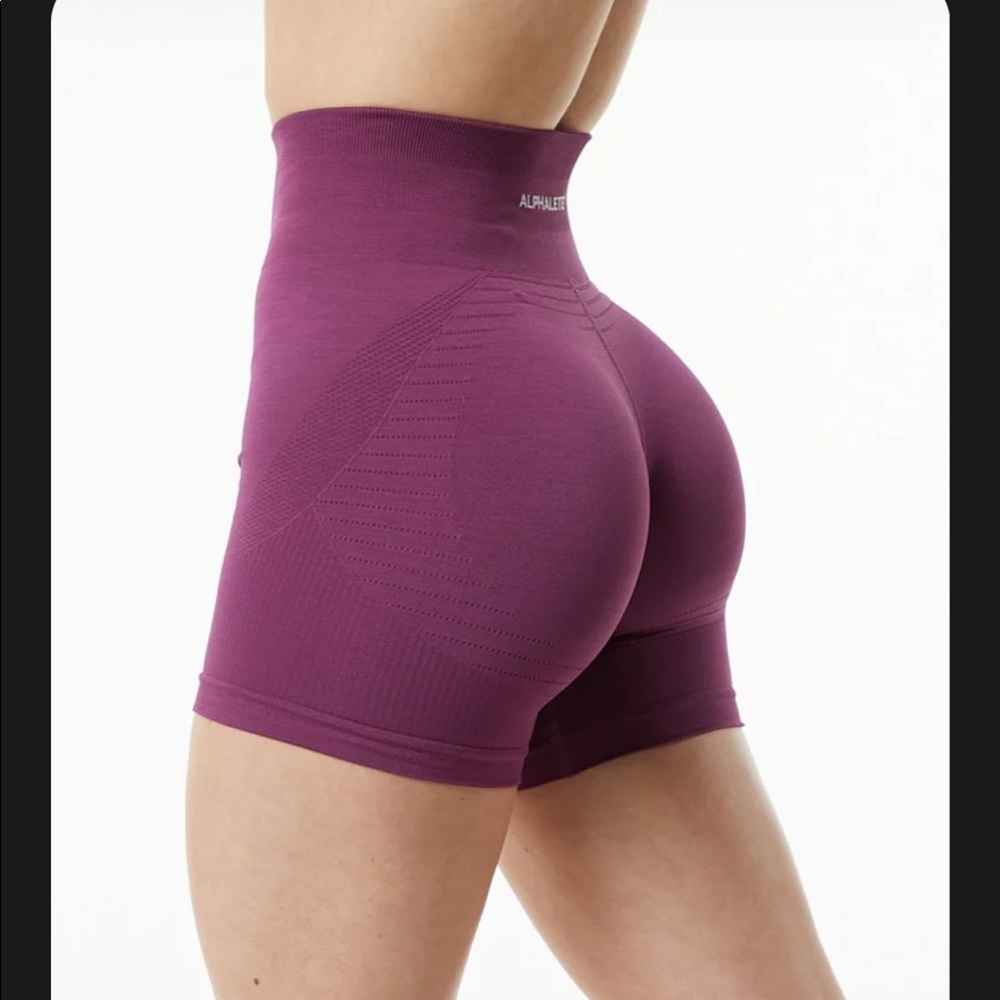 OZONE SHORT - Grape